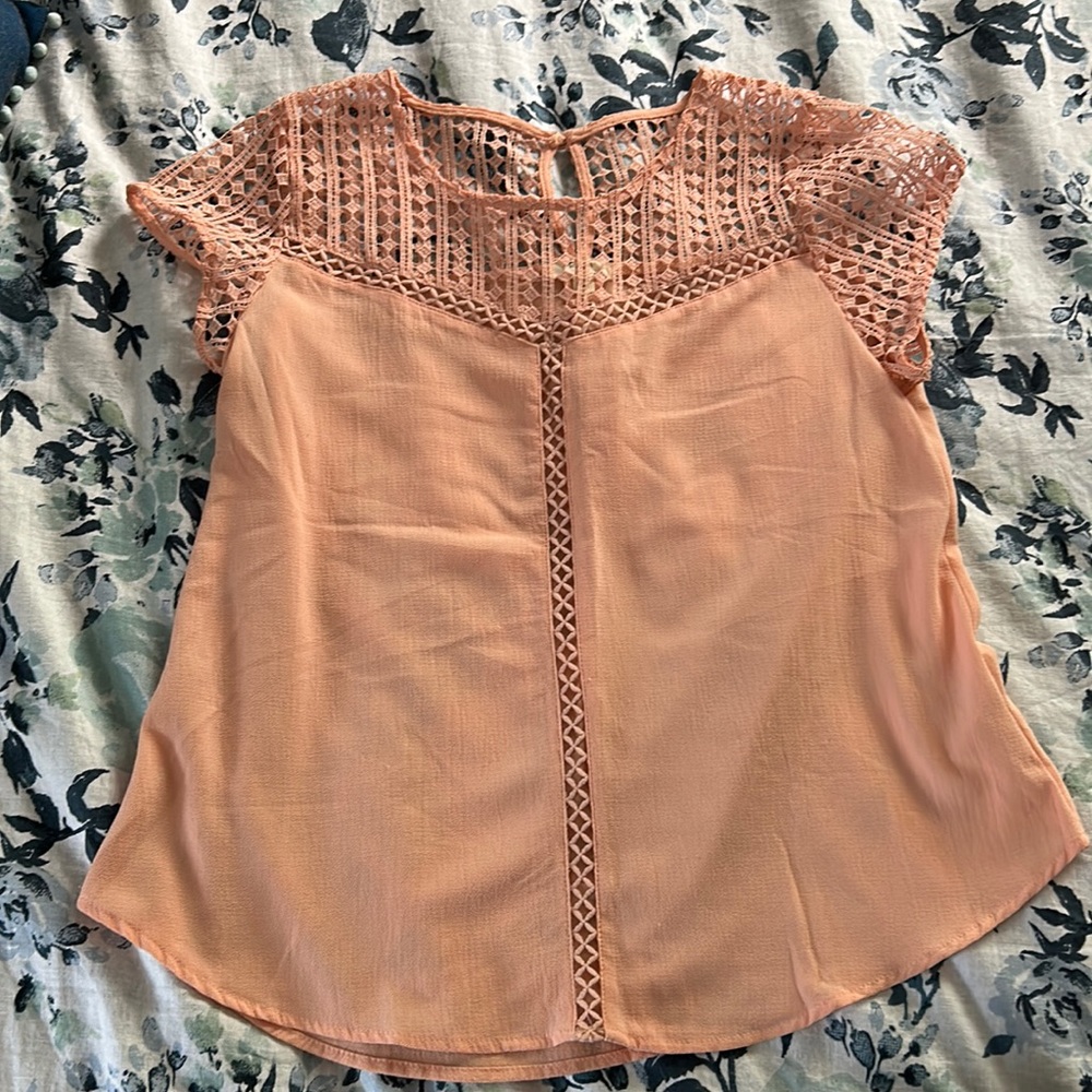 Crochet Peach Top - Sz L
